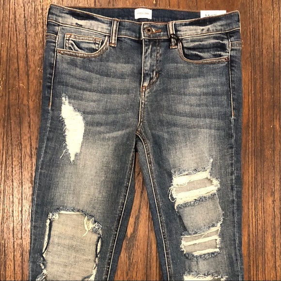 Sneak Peek Mid Rise Jeans - Picture 13 of 16